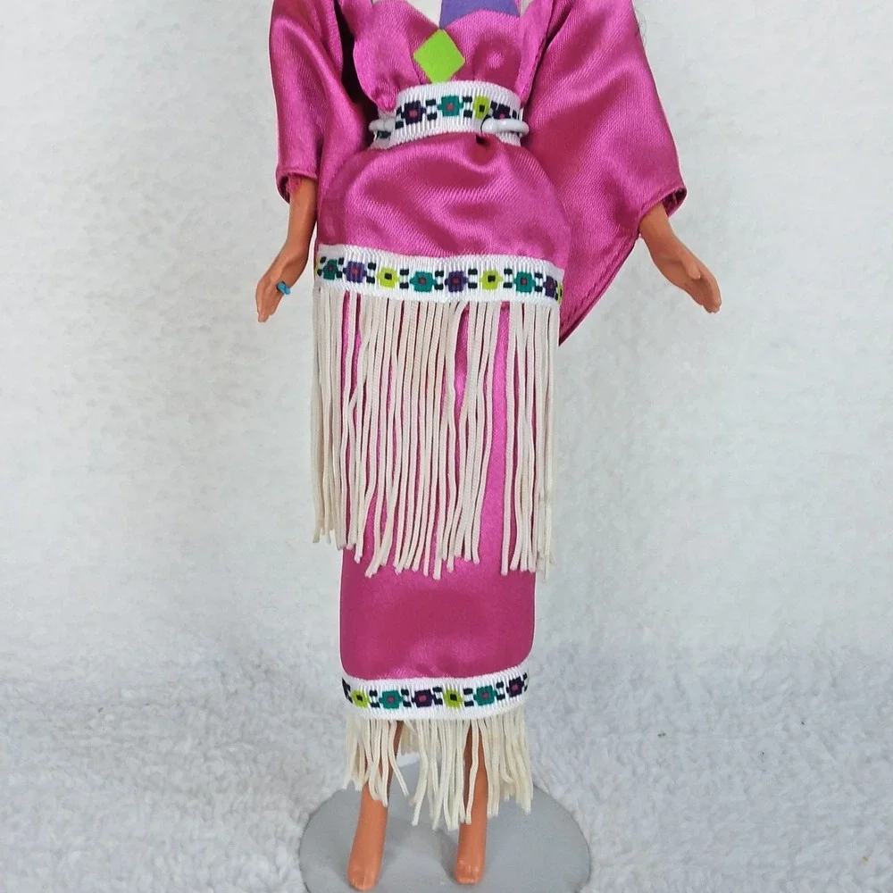 Third Edition Native American Barbie 12699 Dolls of the World 1994‎